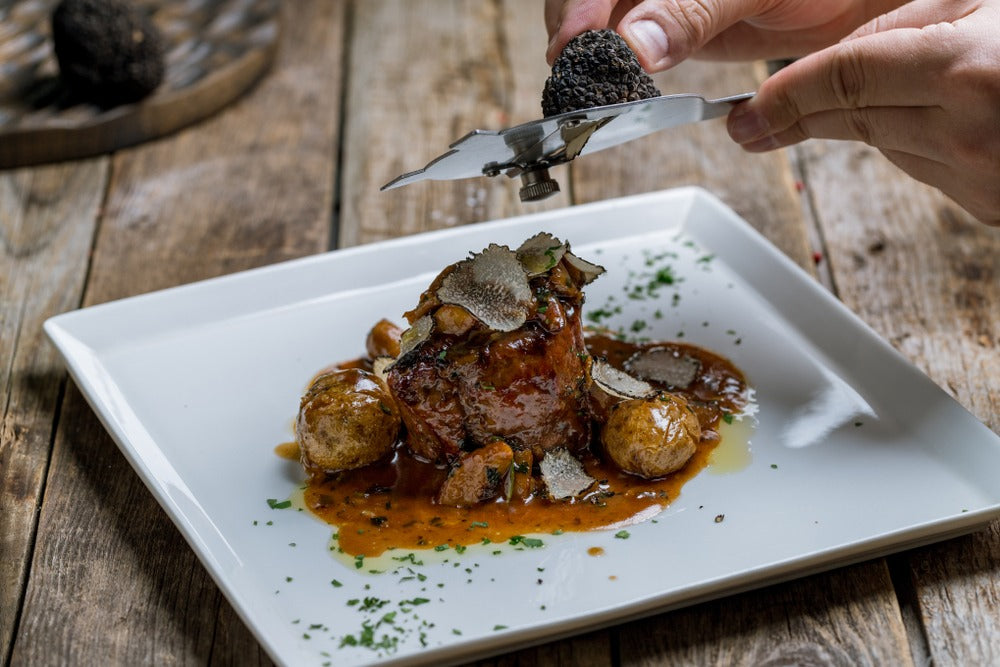 Fillet with porcini mushrooms and truffle